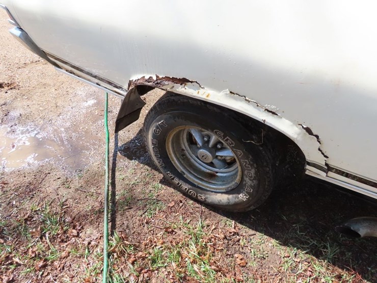 1968-chevrolet-chevelle-ss-coupe-barn-find-image-25