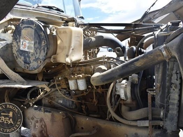 1988-ford-l8000-image-30