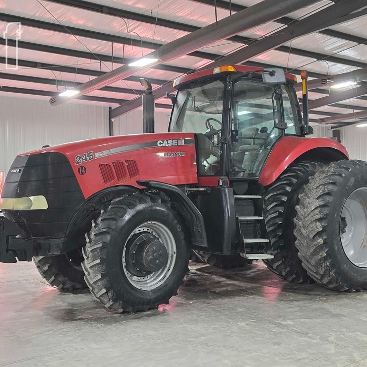 CASE IH MAGNUM 245