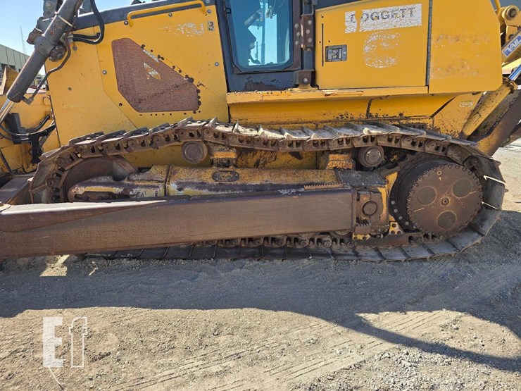 2008-deere-750j-image-25