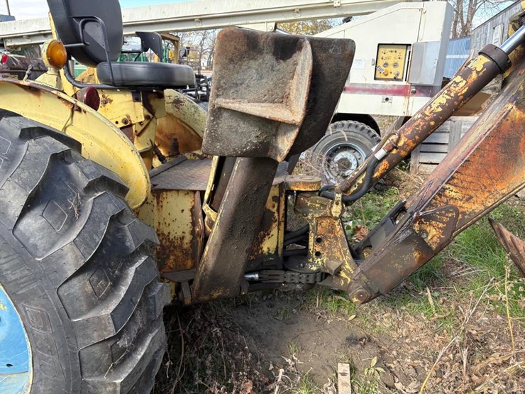 ford-tractor-image-10