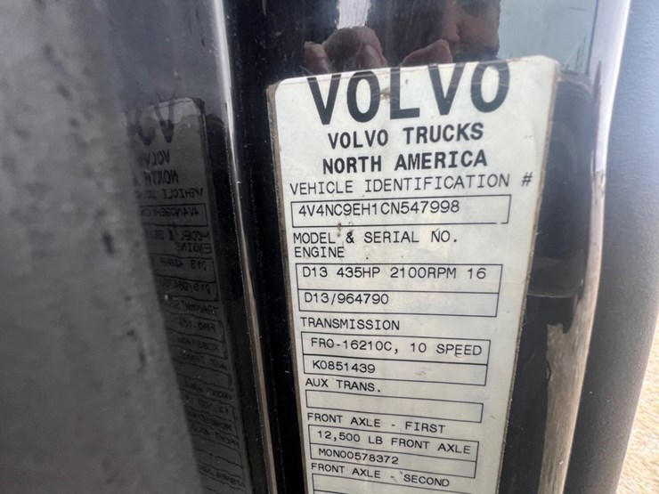 #31955-•-2012-volvo-vnl-tandem-axle-truck-tractor-image-45