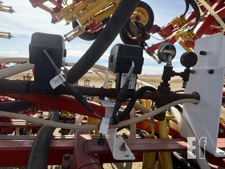 2007-bourgault-5710-image-36