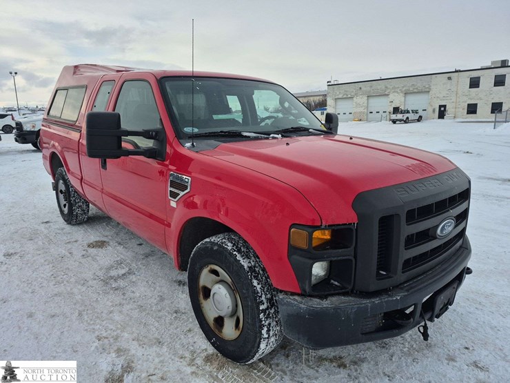 2010-ford-f250-image-7