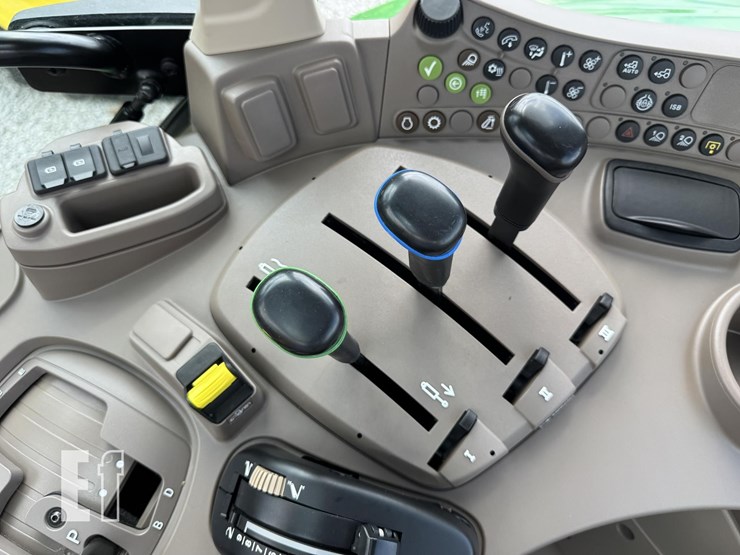 2024-john-deere-6155m-image-21