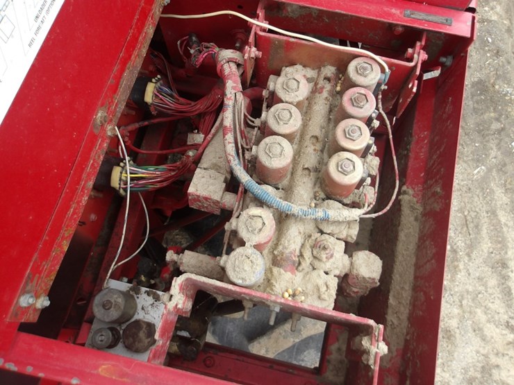 case-ih-1666-image-30