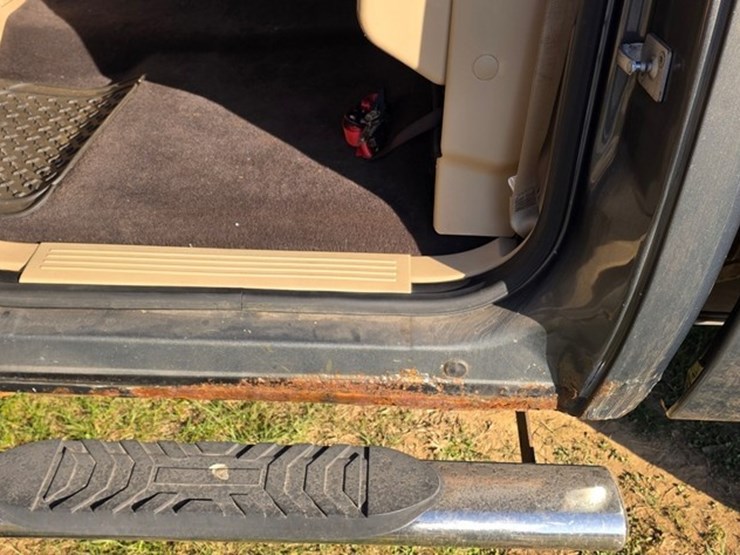 2011-chevrolet-2500-image-48