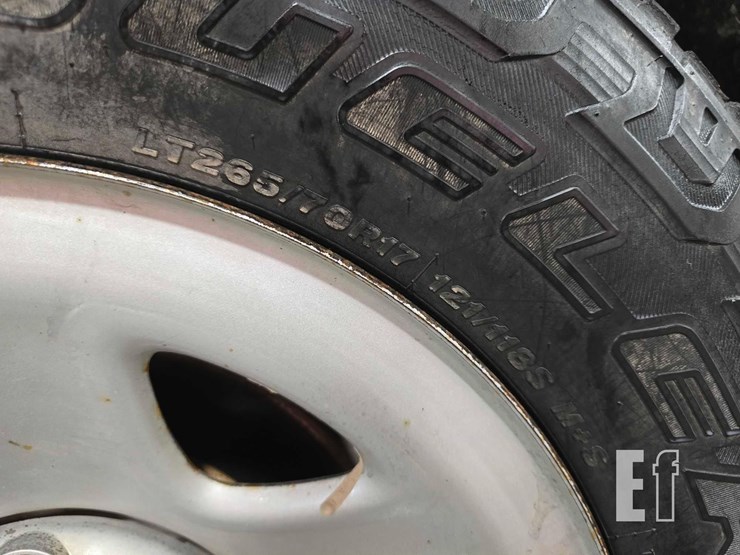 2014-chevrolet-silverado-1500-image-23