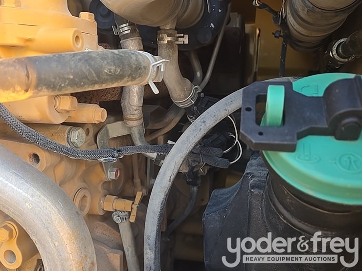 2022-caterpillar-289d3-image-78