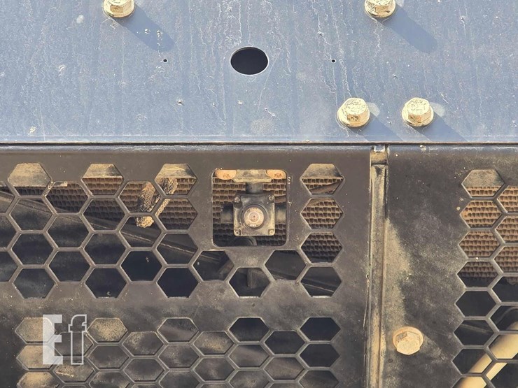 2019-caterpillar-d6-xe-lgp-image-26