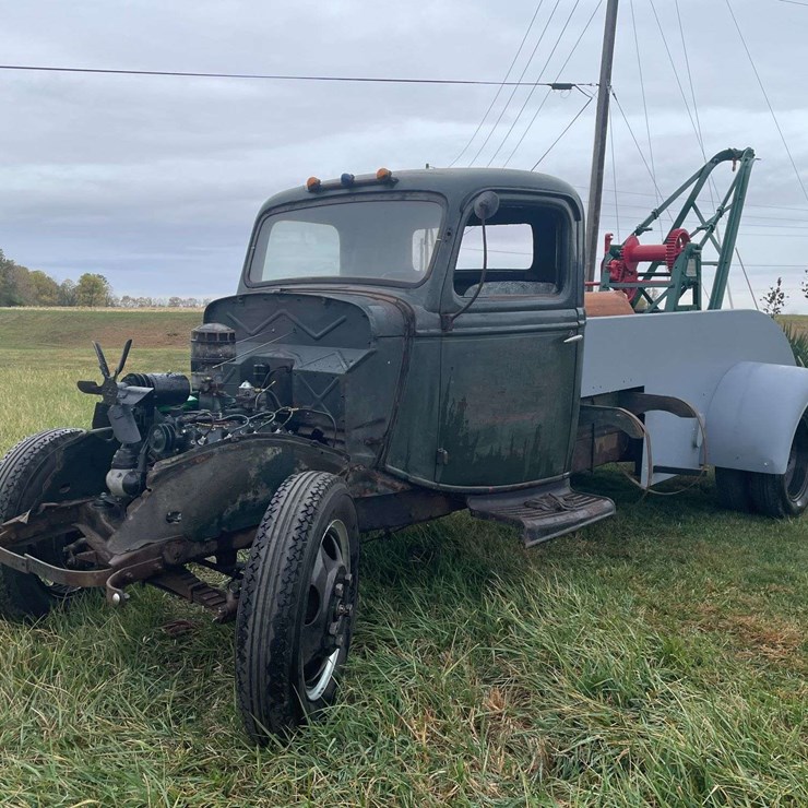 1935 Ford Wrecker
