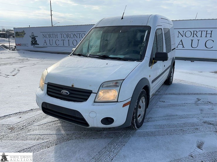 2011-ford-transit-connect-image-1