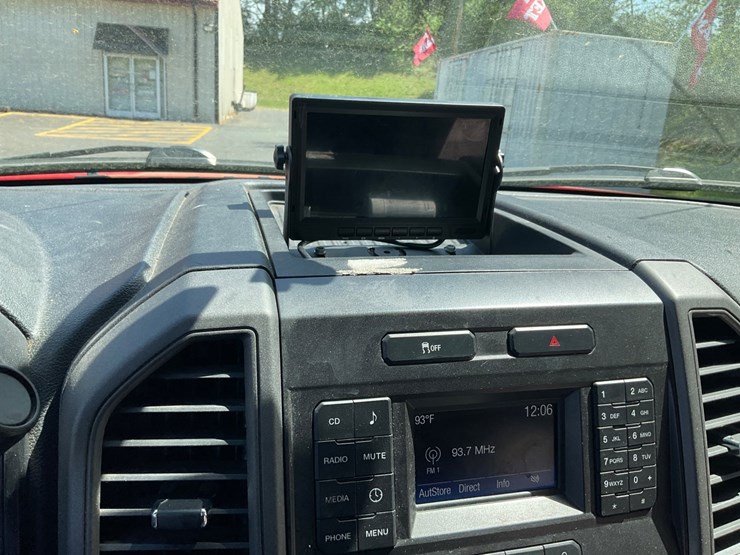 2017-ford-f350-image-13