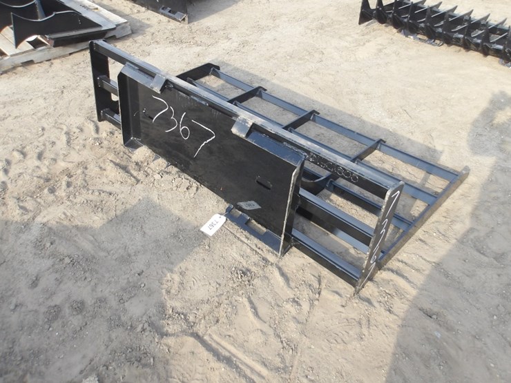 #7367-•-qt-72in-land-plane-image-3