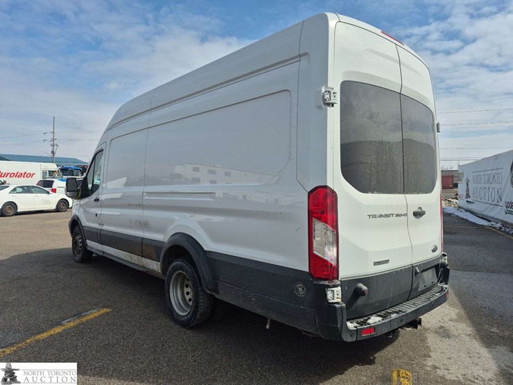 2016-ford-transit-image-7