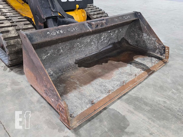 2021-jcb-3ts-8t-image-10