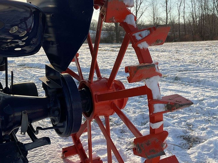 fordson-all-around-image-11