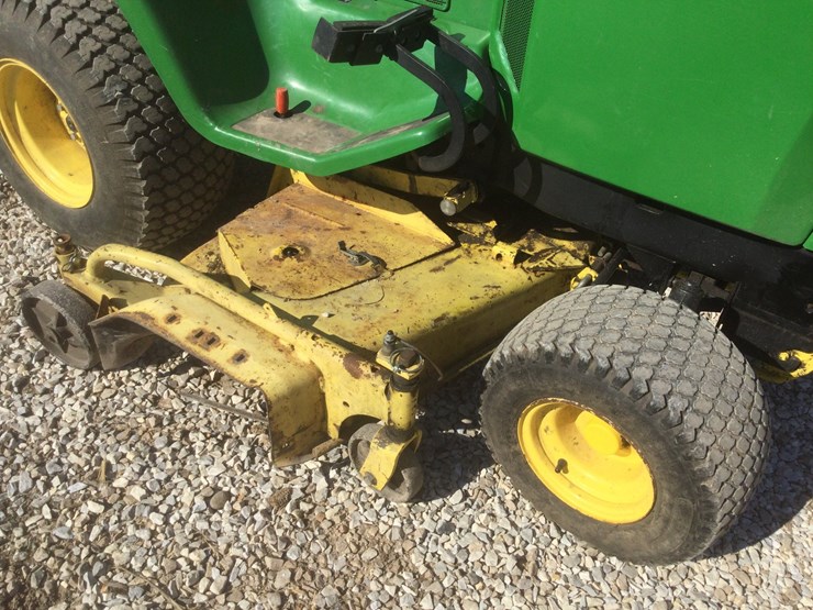 john-deere-420-image-10