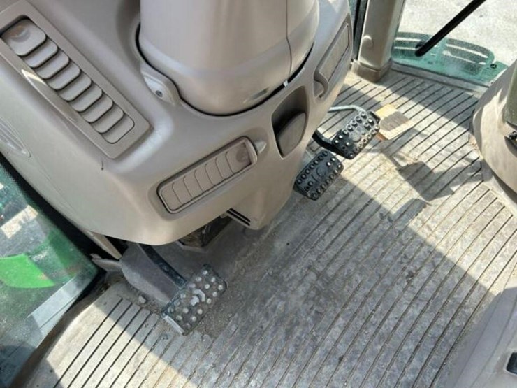 2020-john-deere-6130m-image-16