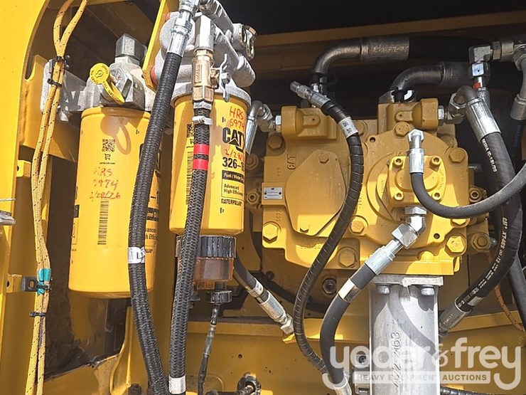 2017-caterpillar-336fl-image-57