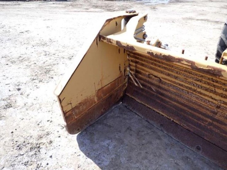 2014-new-holland-t4.75-image-34