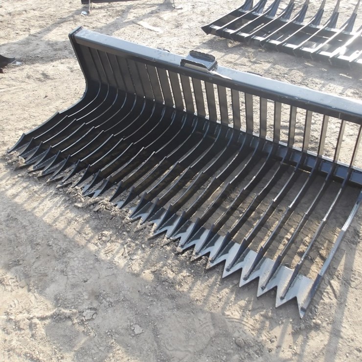 #7369 • 72 in. QT Fine Skeleton Bucket Low Side