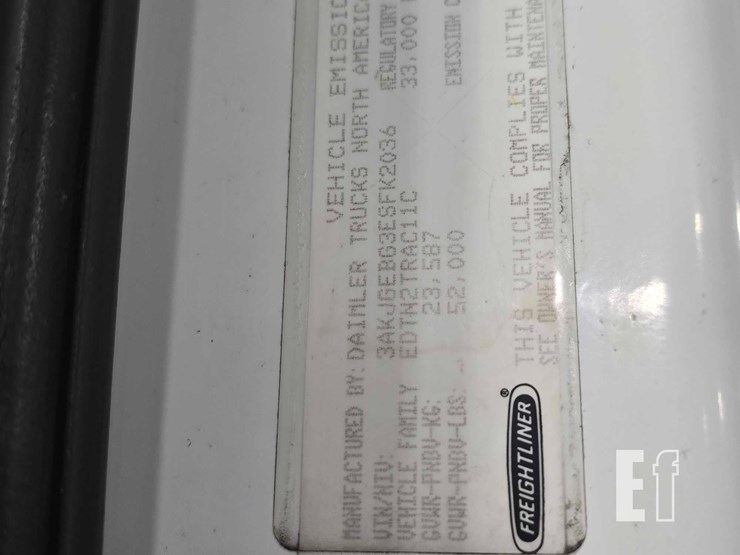 2014-freightliner-cascadia-125-image-29