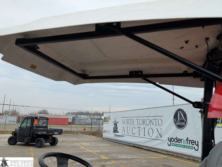 2015-toro-groundsmaster3280d-image-15