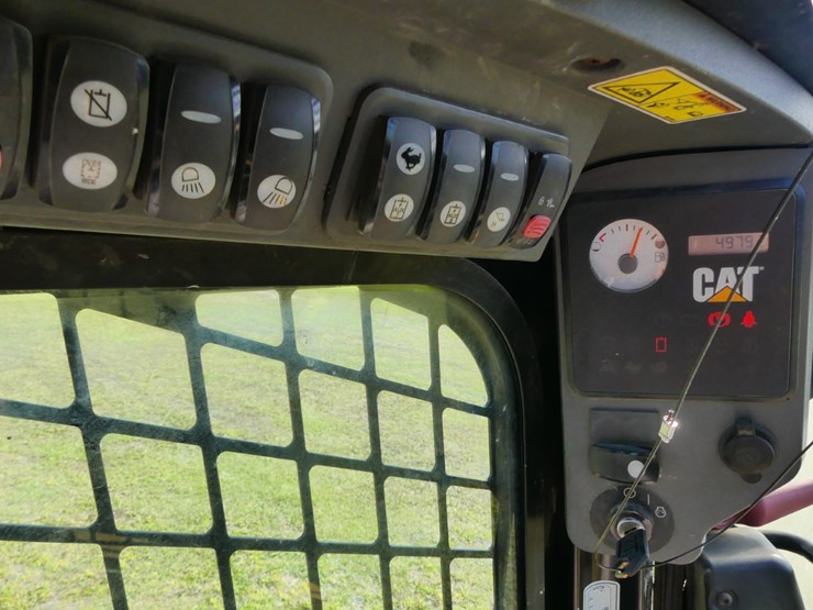 caterpillar-299c-image-15