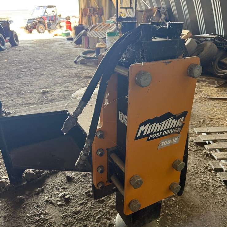 Montana 1000E Post Driver