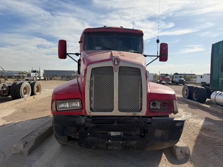 2007-caterpillar-c15-image-2