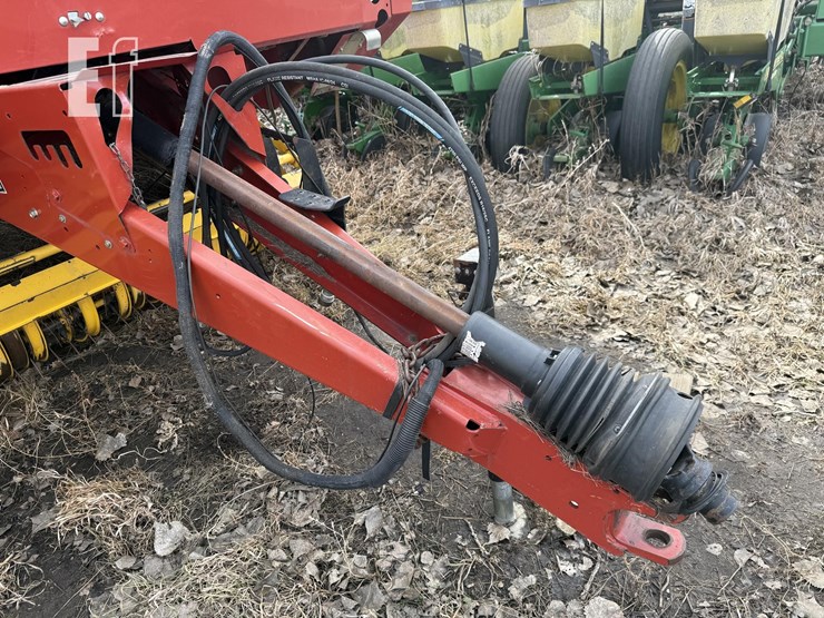 new-holland-br7090-image-2