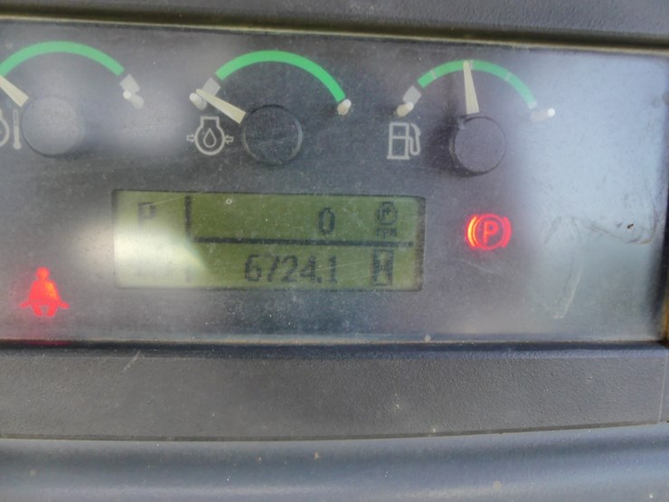 deere-700k-lgp-image-14