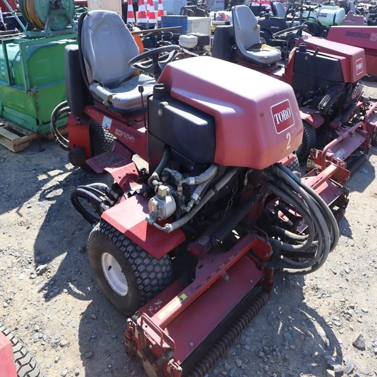 TORO REELMASTER 2300D