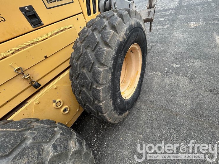 2008-volvo-g940-image-19