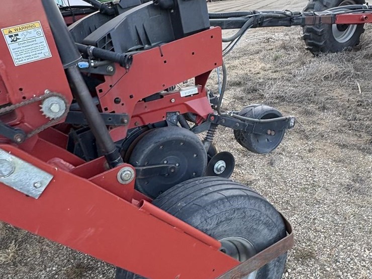 2012-case-ih-1250-image-21