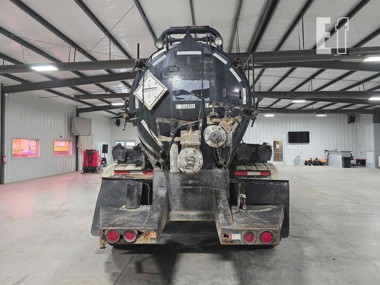 1992-ibex-6218-image-8