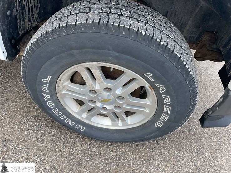 2012-chevrolet-colorado-image-21