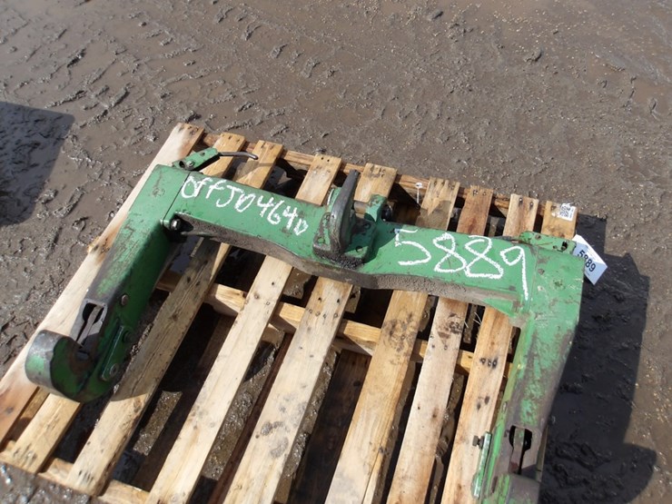 #5889-•-john-deere-quick-hitch-image-3