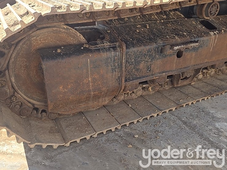 2019-caterpillar-336-image-10