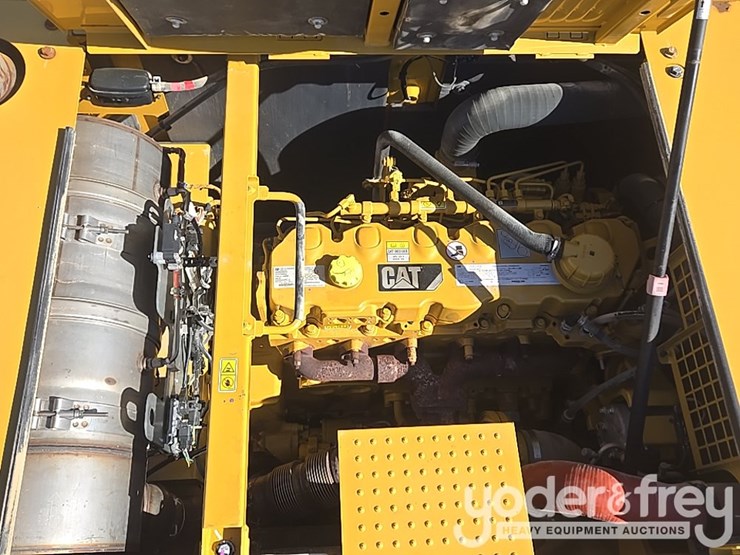 2019-caterpillar-336-image-56