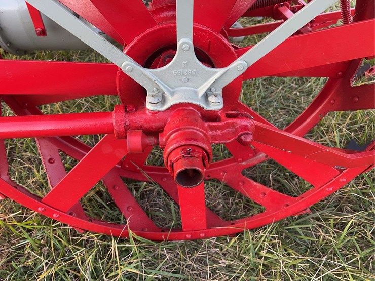 1927-fordson-tractor-image-70