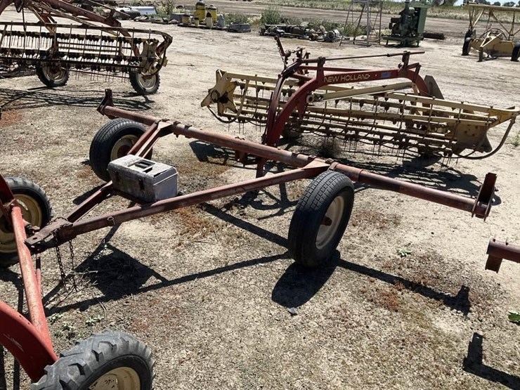 new-holland-260-image-11