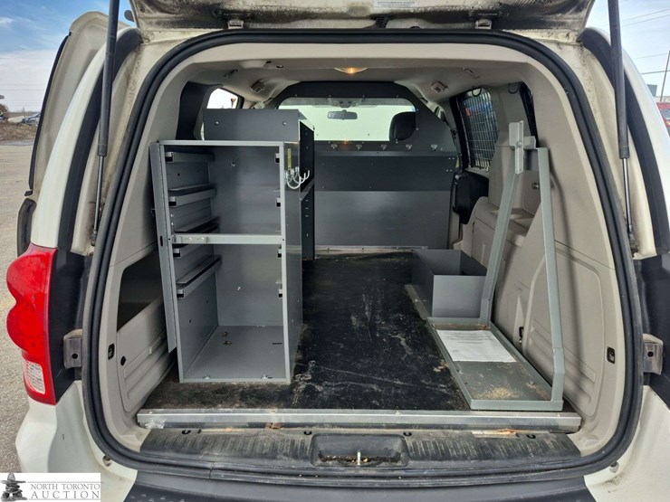 2012-ram-c/v-image-25