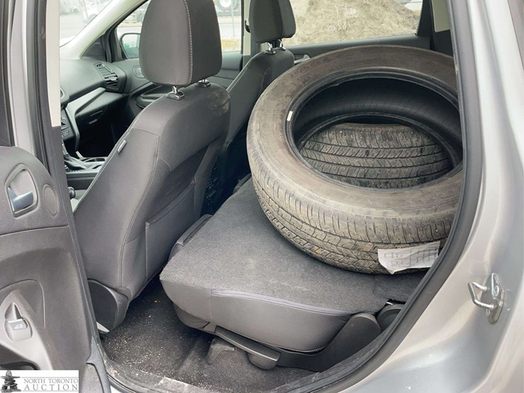 2017-ford-escape-image-15