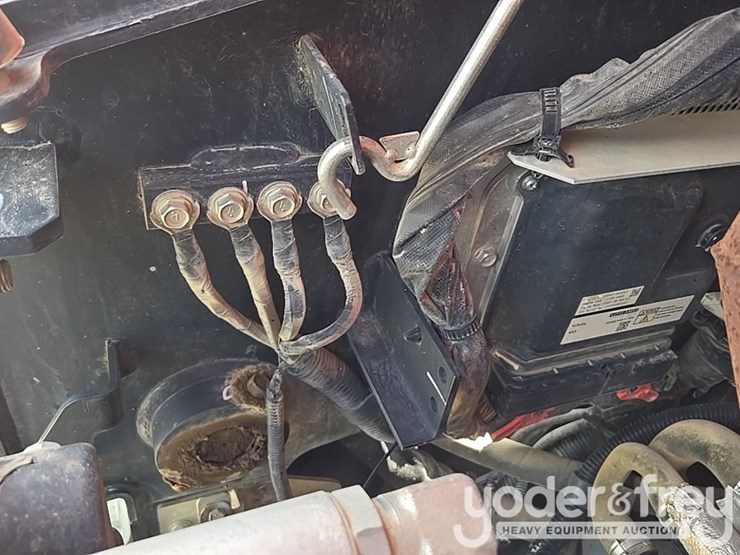 2020-kubota-svl65-2-image-52