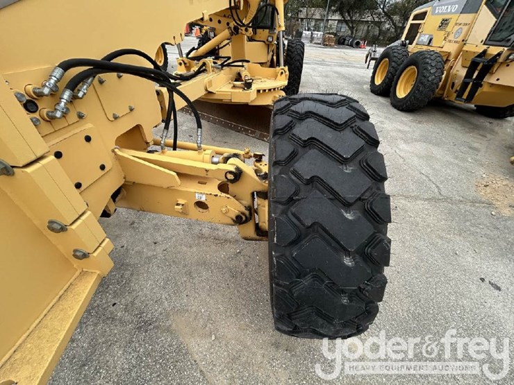 2008-volvo-g940-image-10