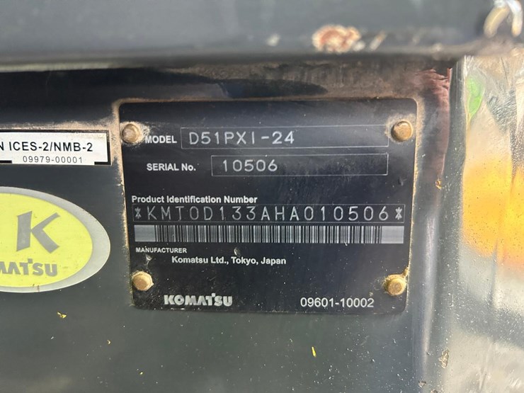 2017-komatsu-d51pxi-24-image-34