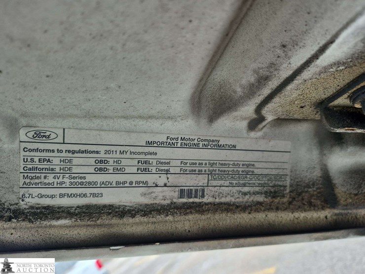 2011-ford-f550-image-17