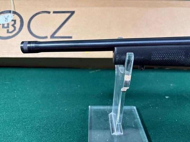 cz-527-300-aac-rifle-image-9